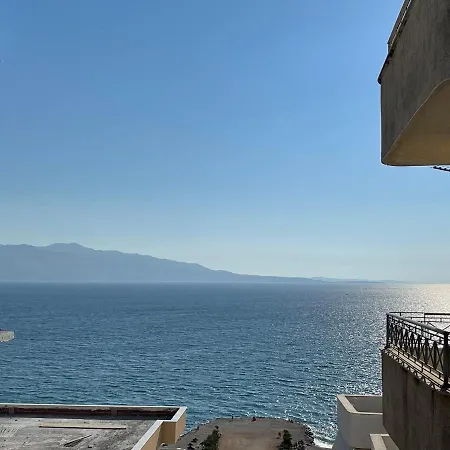 Domi Luxury View In