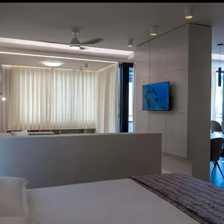 Domi Luxury View In *