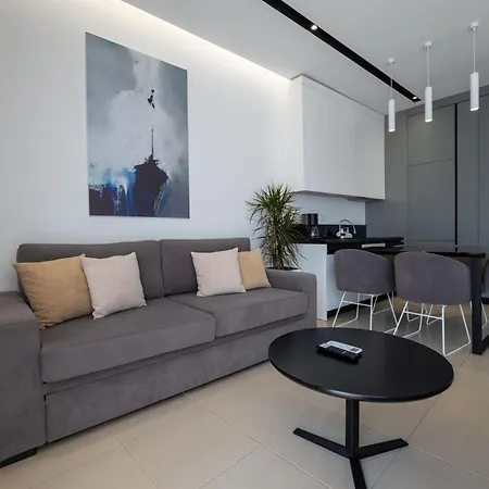 Domi Luxury View In Apartment Sarande