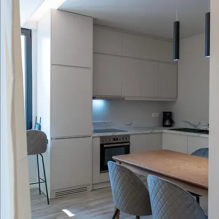 Domi Luxury View In *