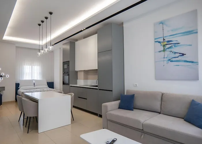 Domi Luxury View In Sarandë